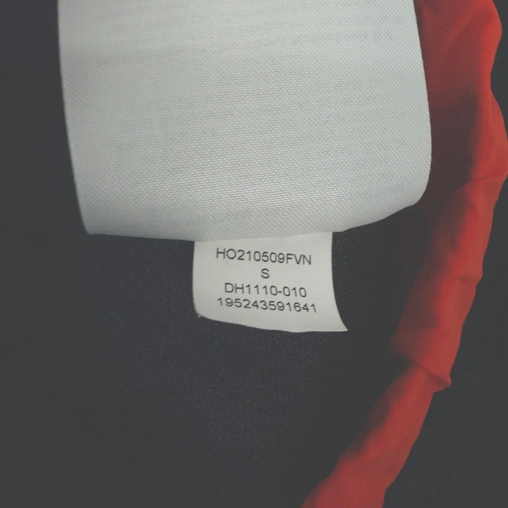 Jordan men essentials